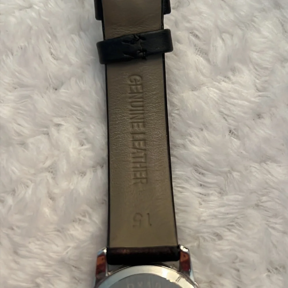 MOVADO Women's Museum Classic Watch – Black Dial, Leather Band, NEW Never Used